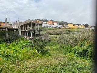 AV.LA CRUZ 16-25