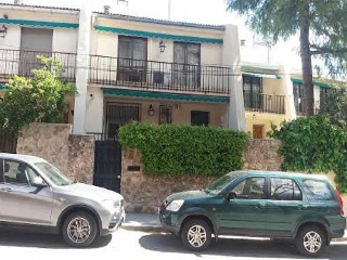 Casa adosada en C/ Islas de Cabo Verde