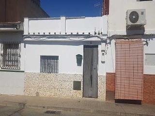 Casa adosada en C/ Santander - Villanueva del Río y Minas - Sevilla