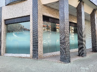 Local comercial en C/ Fernando Morán - Avilés 