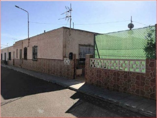 Casa adosada en C/ Alondra