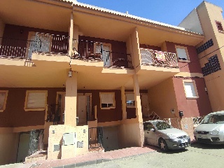 Vivienda adosada en C/ Rosales