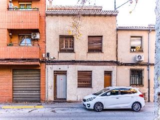 Casa adosada en C/ Mendizábal - Almansa - Albacete