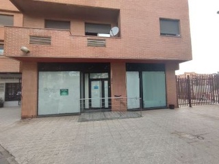 Local comercial en C/ Ruperto Chapí - Alcobendas - Madrid