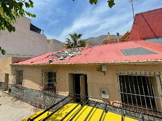 Casa en C/ de los Cabreras, Orihuela (Alicante)