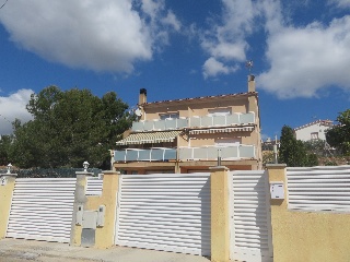 Chalet adosado en La Pobla de Montornès