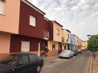 Casa adosada en Bolullos de la Mitación