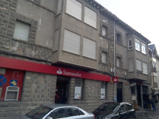 Local comercial en Biescas - Huesca -