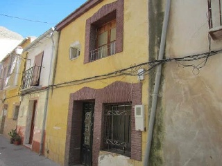 Casa adosada en C/ Cuatro Esquinas - Orihuela - Alicante