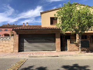 Casa adosada en C/ Del Molí Vell, Agramunt (Lleida)