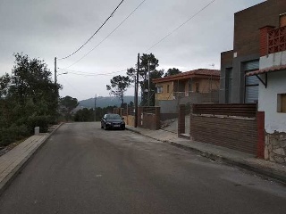 Vivienda independiente en construcción detenida en C/ Figueres - La Torre de Claramunt - Barcelona