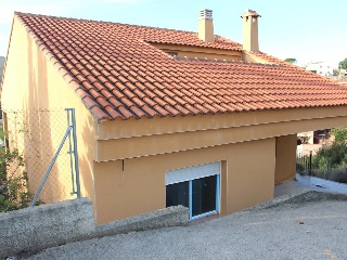 Chalet en C/ Altury, Turís (Valencia)