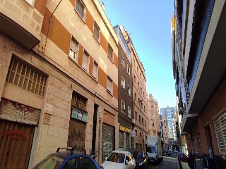 Piso en C/ Ceravalls, El Hospitalet de Llobregat (Barcelona)