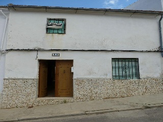 Vivienda en C/ El Encinar, Fernán-Núñez (Córdoba)