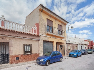 Casa en C/ Naranjos, Massamagrell (Valencia)