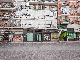 Local comercial en C/ Constitución - Alcobendas - Madrid