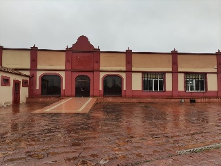 Nave en Ctra de la Virgen