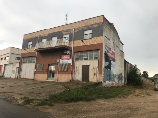 Local comercial en Miranda de Ebro - Burgos -