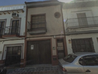 Edificio en C/ Santander, Dos Hermanas (Sevilla)