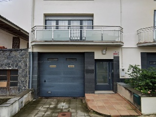 Casa adosada en C/ Freixe - Olot - Girona