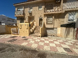 Casa adosada en Av Mediterráneo - Balanegra - Almería