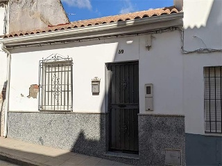 Vivienda en C/ Blas Infante, La Carlota (Córdoba)