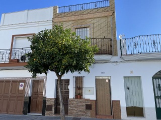 Piso en Los Palacios y Villafranca - Sevilla -