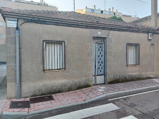 Casa en C/ Estrellas, Santa Marta de Tormes (Salamanca)