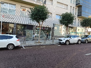 Local comercial en Av Constitucio - Sant Carles de la Ràpita - Tarragona