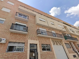 Plaza de garaje en C/ Metge D. Joaquín Andrés Dobón