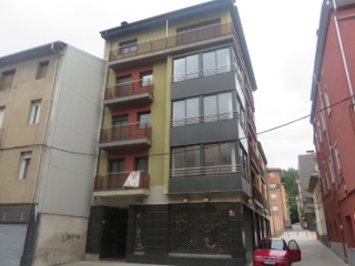 Garaje en C/ Barcelona, Ripoll (Girona)