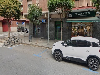 Local en C/ Lleida - El Prat de Llobregat - Barcelona