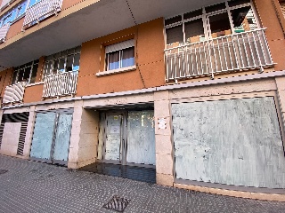 Local comercial en C/ Europa - Sant Feliu de Llobregat - Barcelona