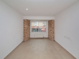 Vivienda en C/ De Magallanes - Terrassa - Barcelona