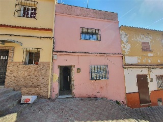 Casa adosada en C/ Burgos - Algeciras - Burgos