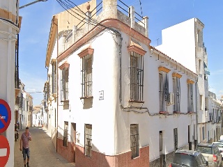 Vivienda adosada en C/ Civicos