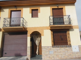 Casa adosada en Padul - Granada -