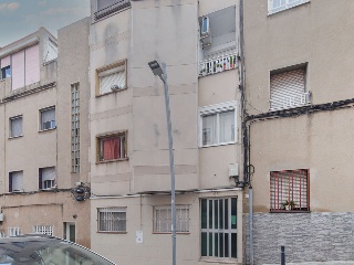 Piso en C/ Sant Lluis - Santa Coloma de Gramenet - Barcelona