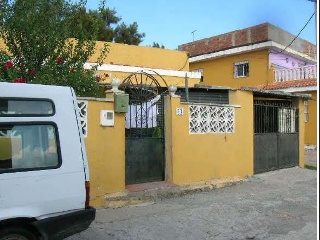 Vivienda unifamiliar adosada en C/ Virgen de Fátima - Algeciras - Cádiz Vivienda unifamiliar adosada en C/ Virgen de Fátima - Algeciras - Cádiz