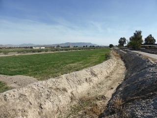 01610-0001