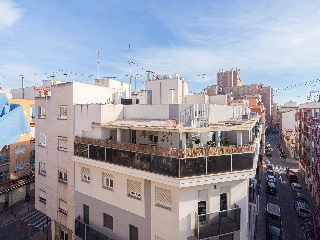 Piso en C/ Montero Ríos