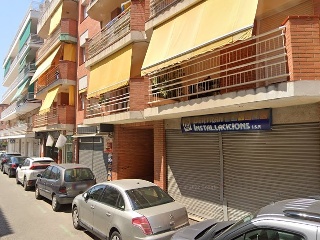 Local en Av de la Mercé