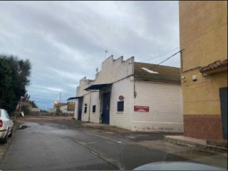 Nave industrial en Cr. Estación los Valles, Sagunto (Valencia)