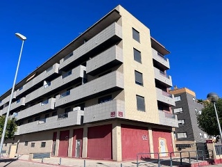Garaje con locales en C/ Bélgica - Logroño - Garaje con locales en C/ Bélgica - Logroño -