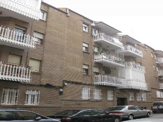 Local comercial en C/ Enrique Borrás - Madrid -