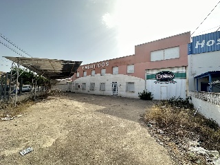 Nave Industrial situada en Almoradí