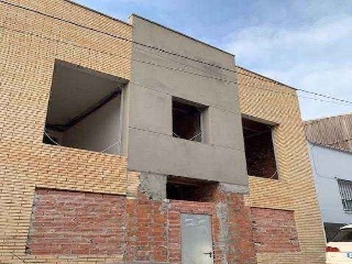 Edificio en Construcción en C/ Huelva, Rubí (Barcelona)