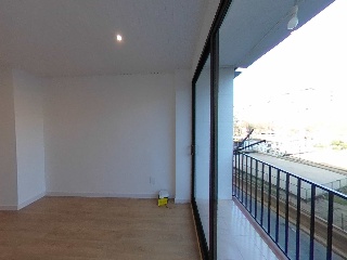 Vivienda en Cr Antiga de Valencia, Badalona (Barcelona)