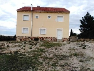 Chalet en C/ Santander, Colmenar de Oreja (Madrid) Chalet en C/ Santander, Colmenar de Oreja (Madrid)