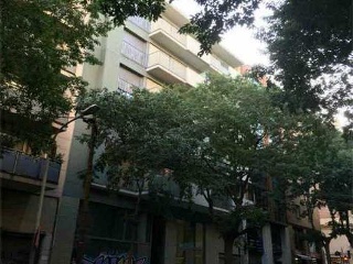 Viviendas y garajes en C/ Sardenya - Barcelona -